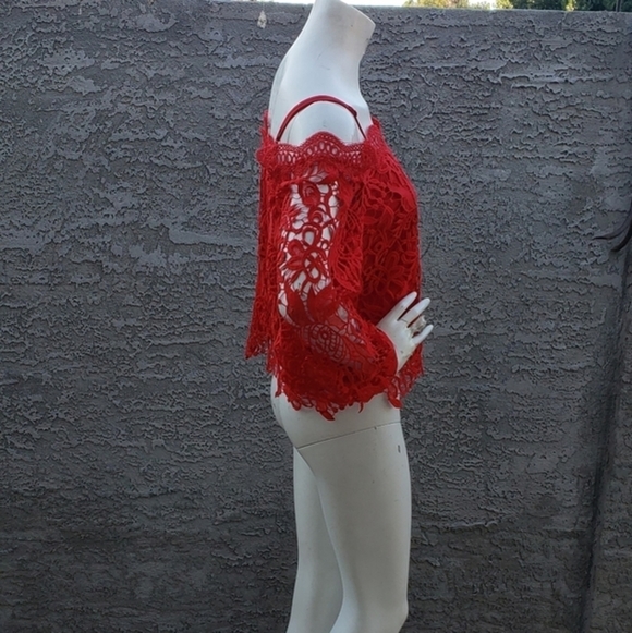 Lucy‎ Paris Sexy Blouses - Picture 3 of 7